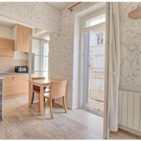 Studio équipé au Mourillon à 20m de la plage Tolone Esterno foto