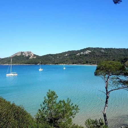 Studio équipé au Mourillon à 20m de la plage Tolone Esterno foto